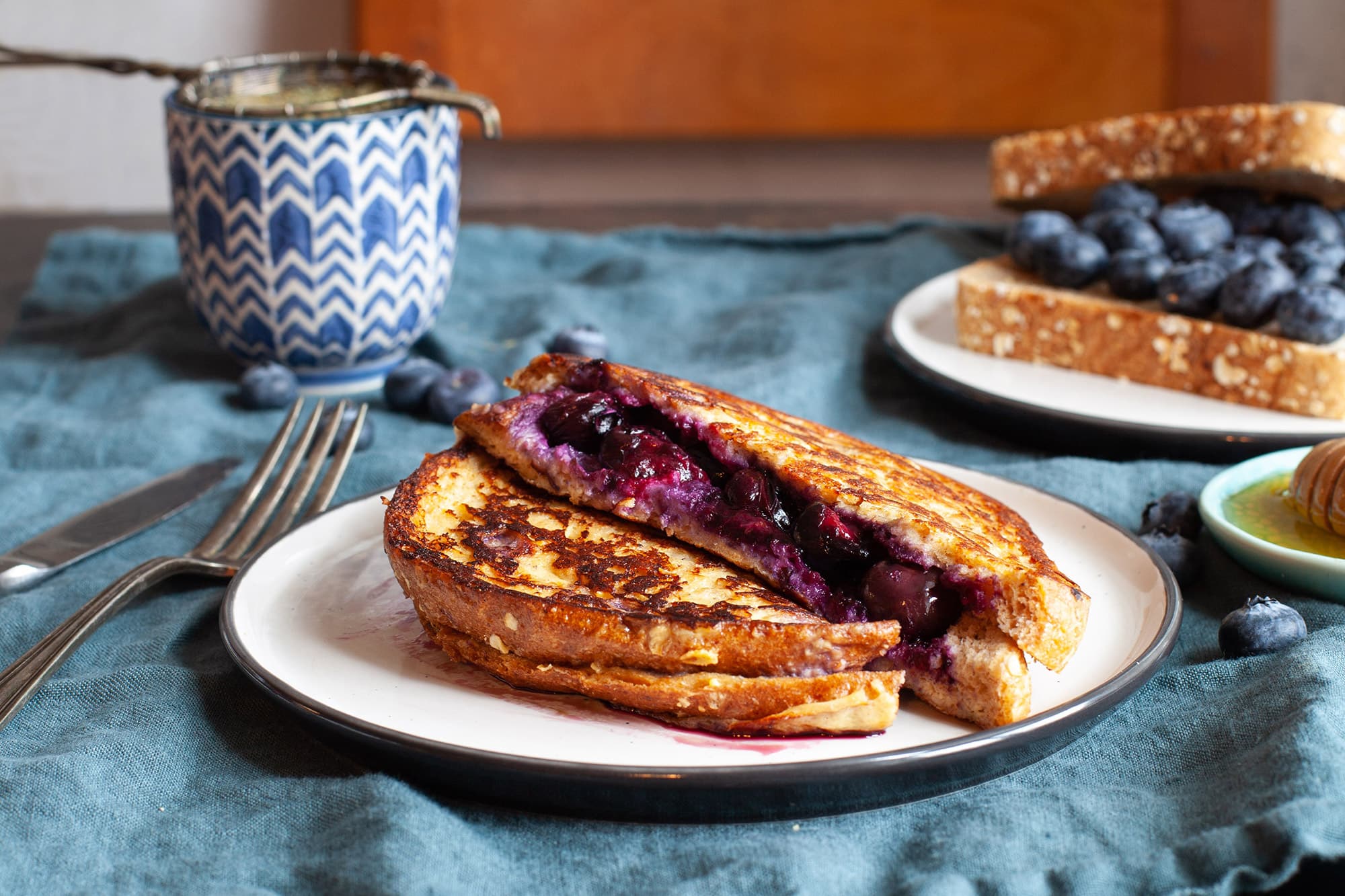 Blueberry French Toast | Québon