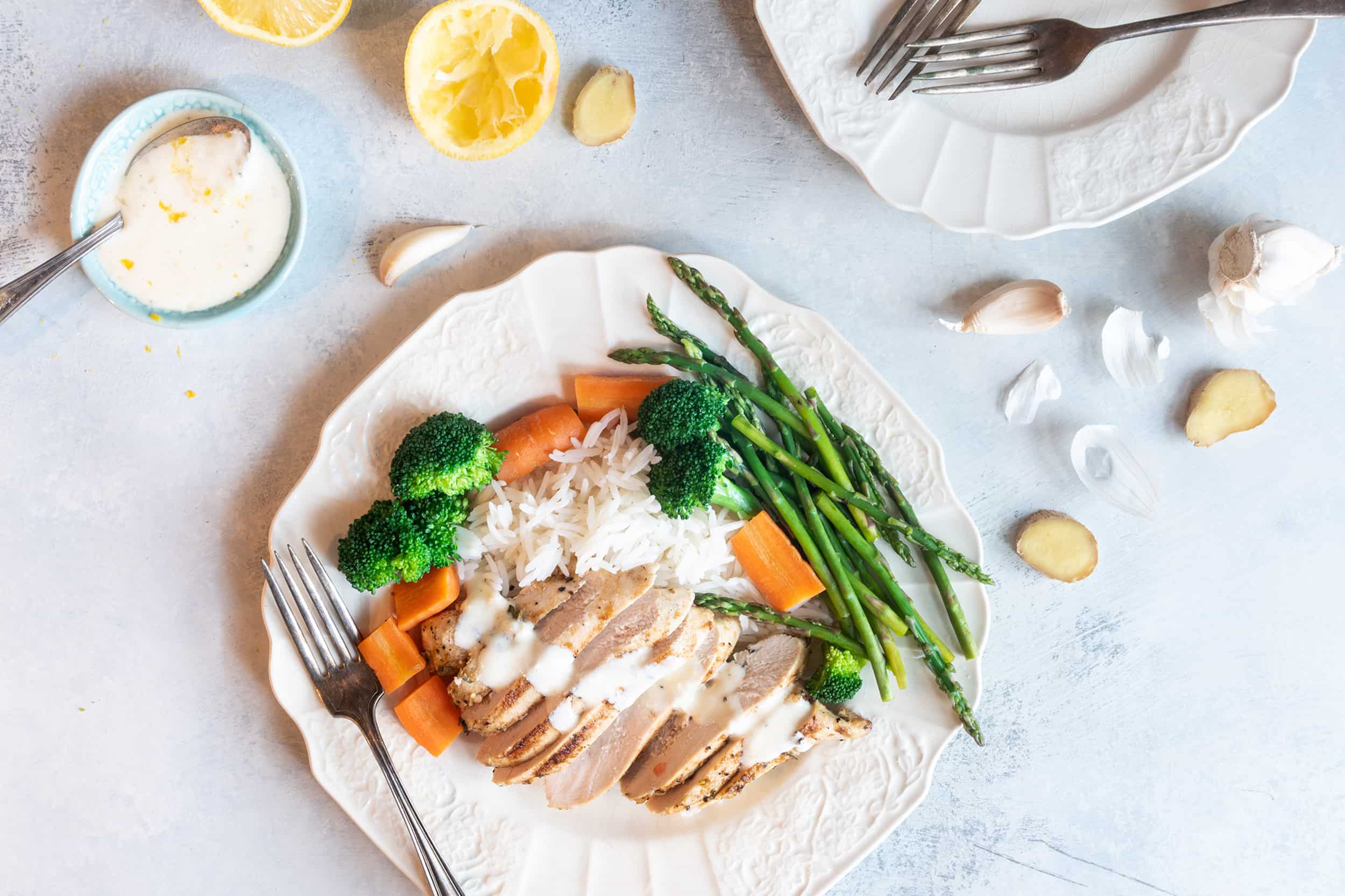 Grilled Chicken With a Lemon Cream Sauce | Québon